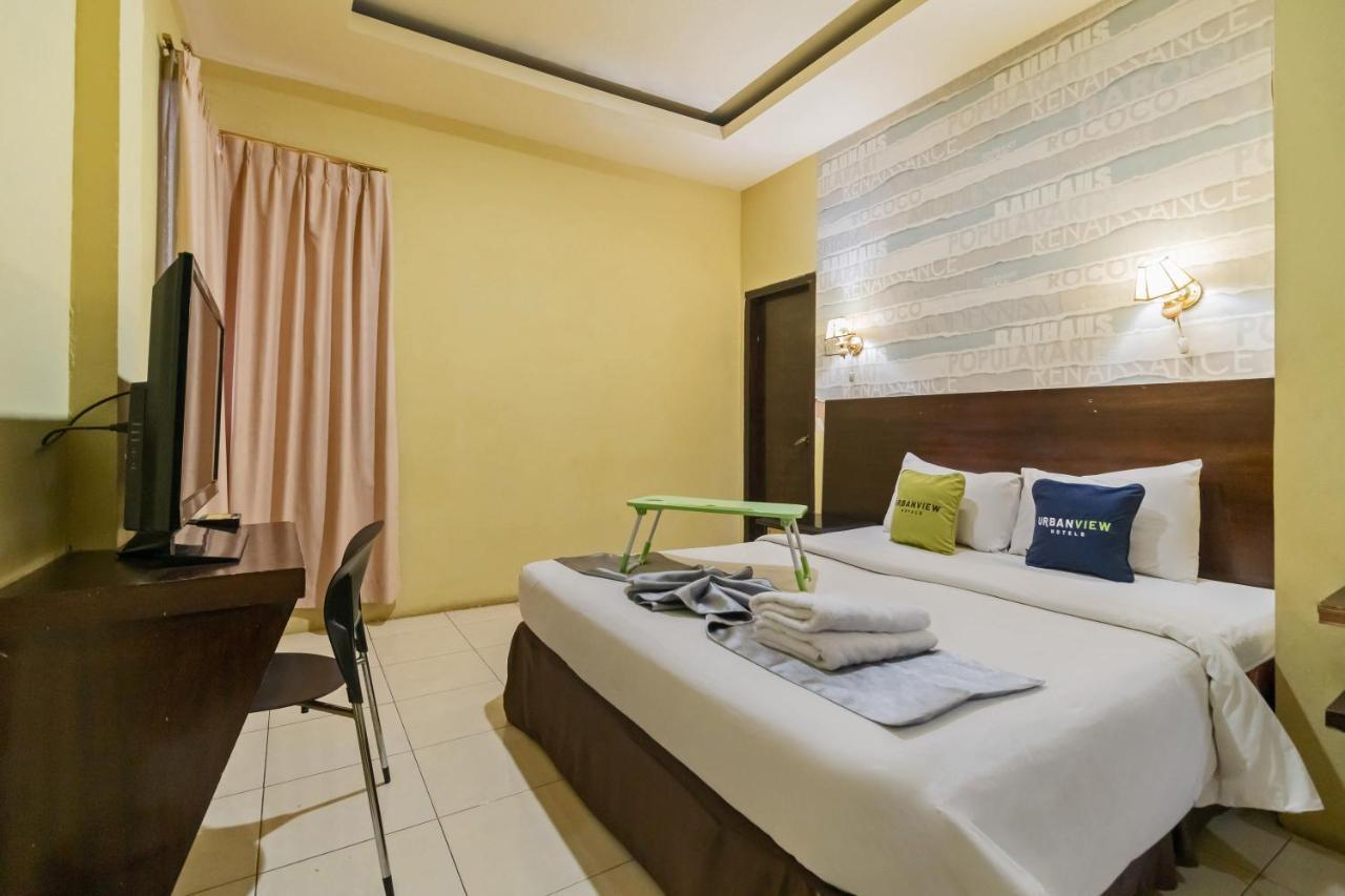 Urbanview Hotel Best Skip Palembang Esterno foto