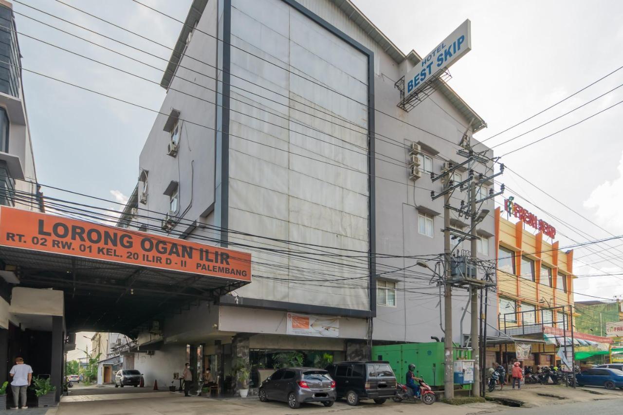Urbanview Hotel Best Skip Palembang Esterno foto