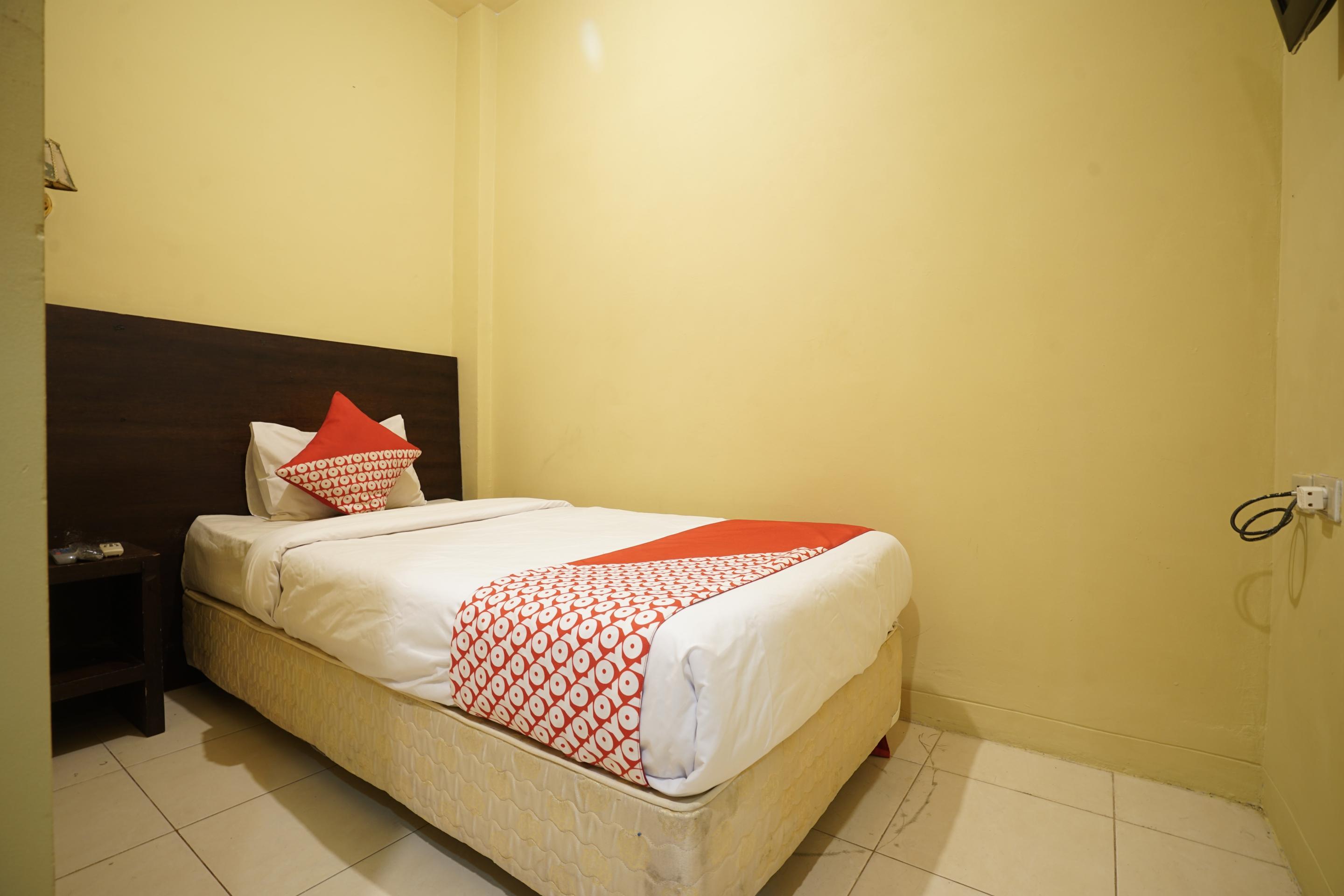 Urbanview Hotel Best Skip Palembang Esterno foto