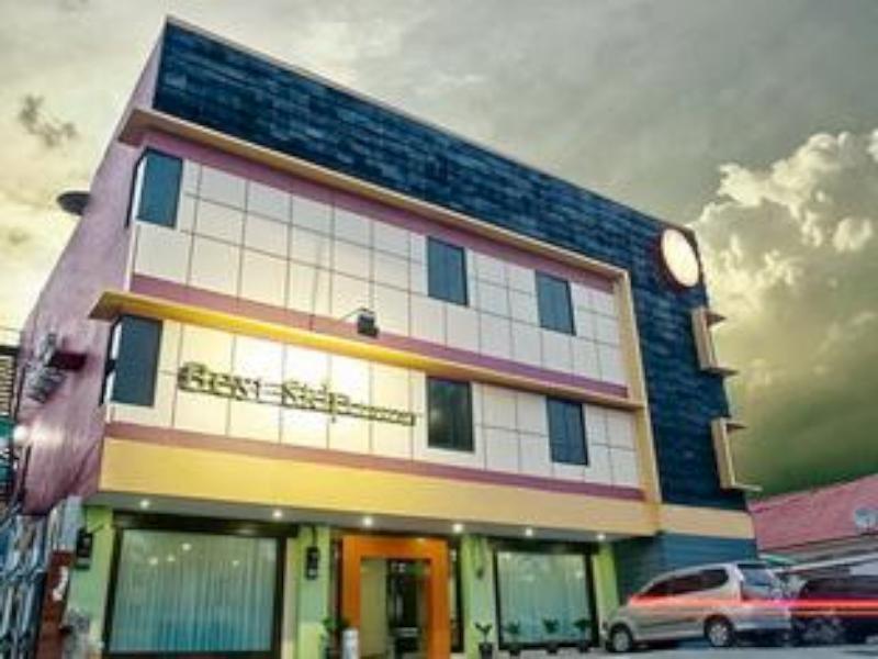 Urbanview Hotel Best Skip Palembang Esterno foto